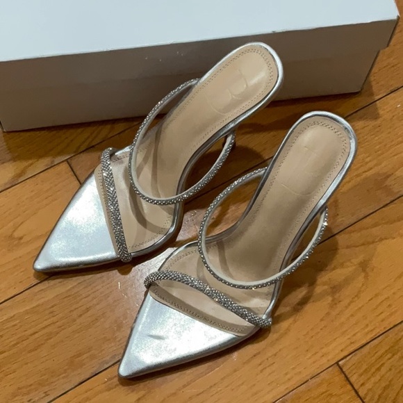By Dose Jasmine Mule in Silver EU Size: 37 - Picture 5 of 9
